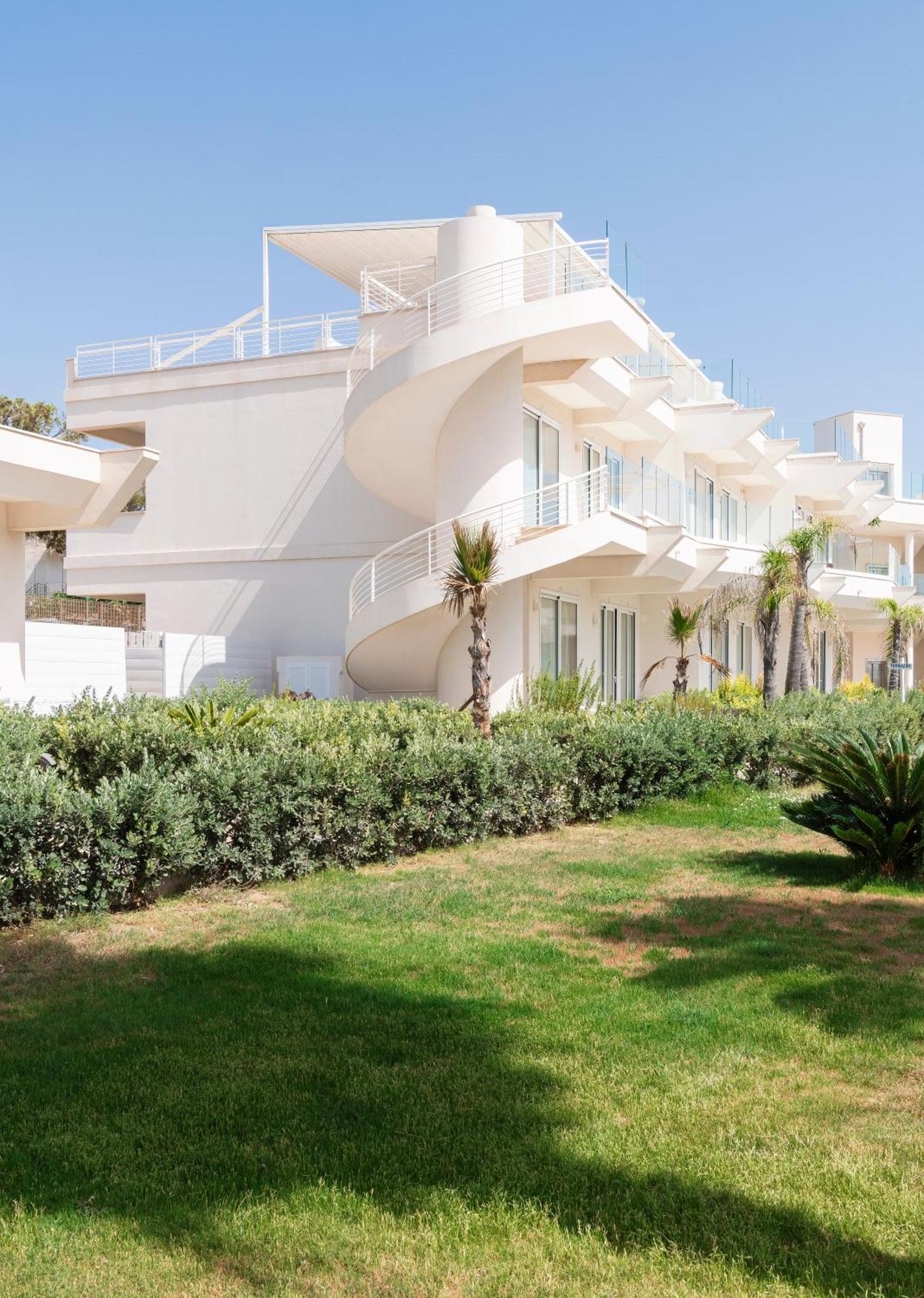 Jonium Hotel - Amazing Sea View And Swimming Pool Pulsano Exteriör bild