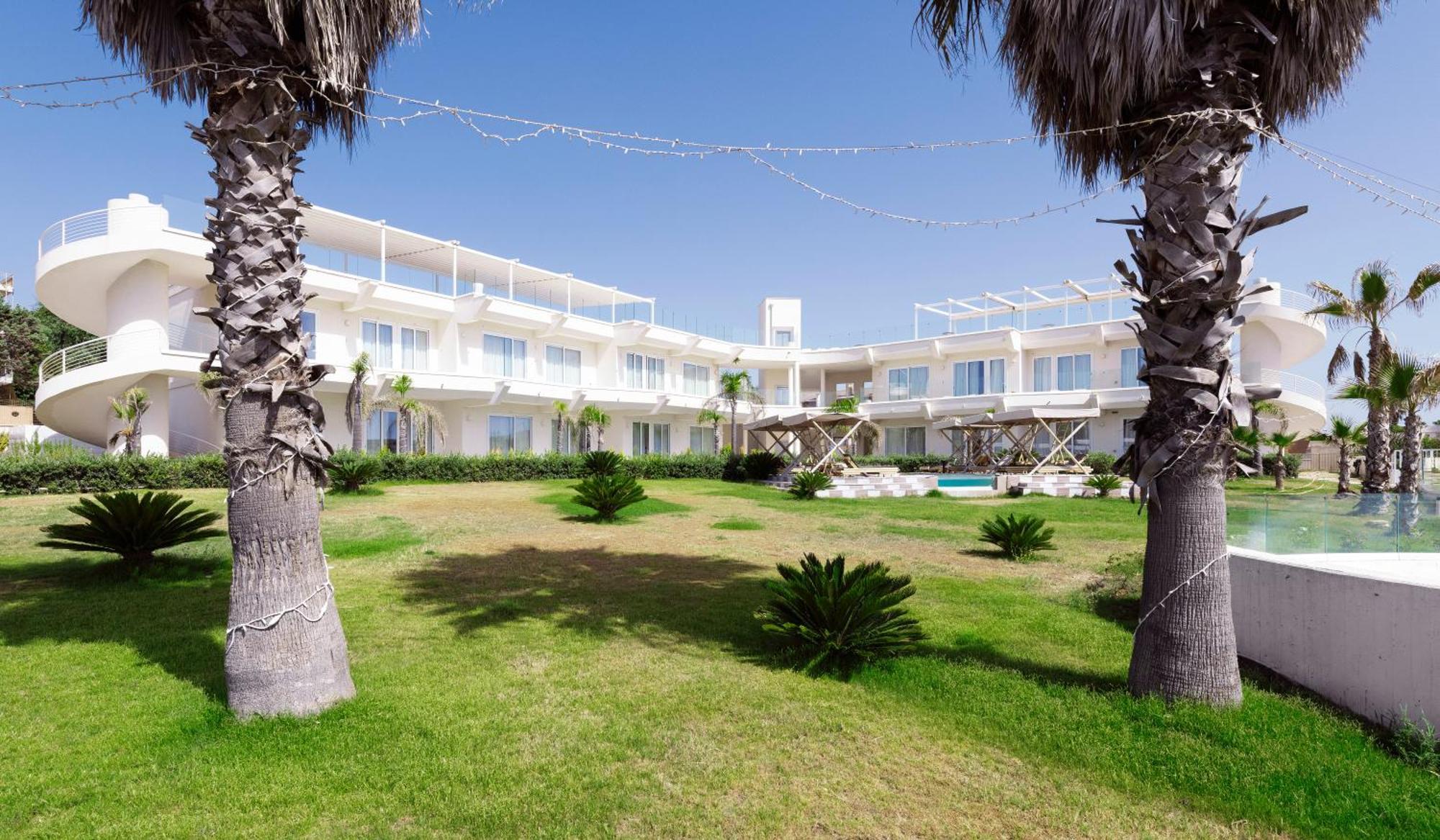 Jonium Hotel - Amazing Sea View And Swimming Pool Pulsano Exteriör bild