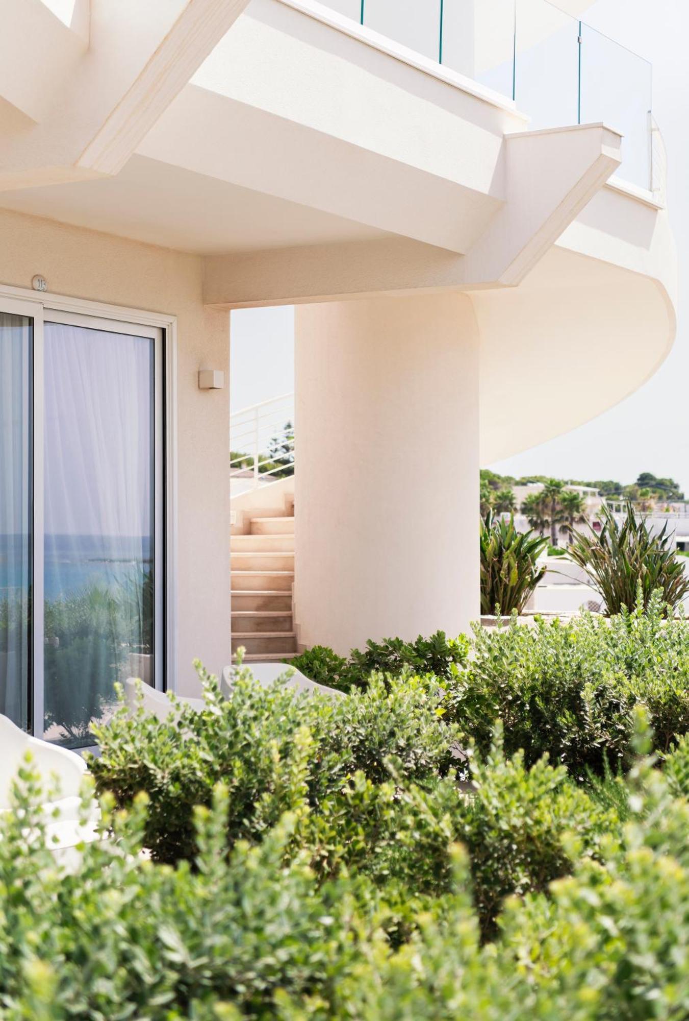 Jonium Hotel - Amazing Sea View And Swimming Pool Pulsano Exteriör bild