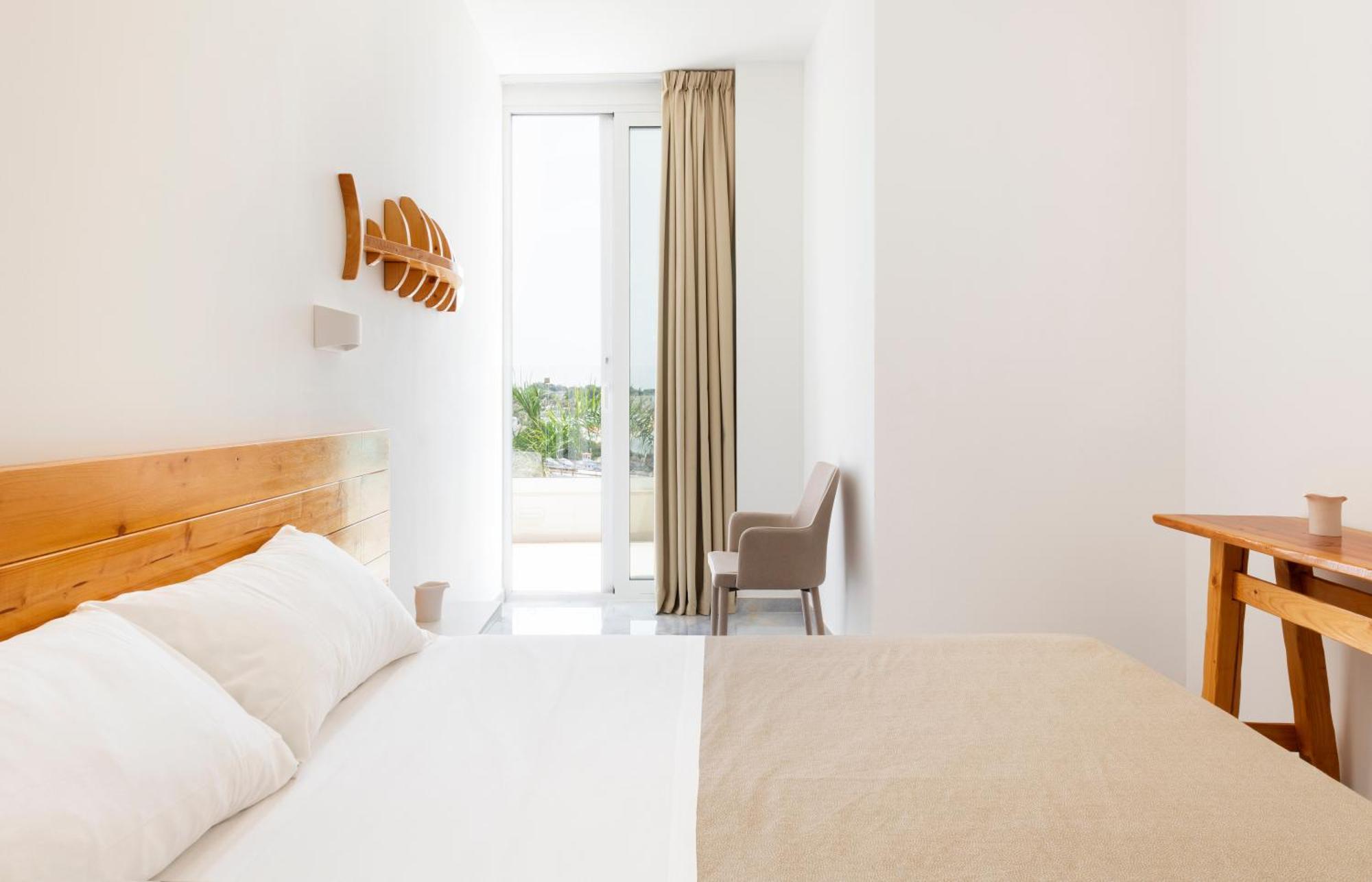 Jonium Hotel - Amazing Sea View And Swimming Pool Pulsano Exteriör bild