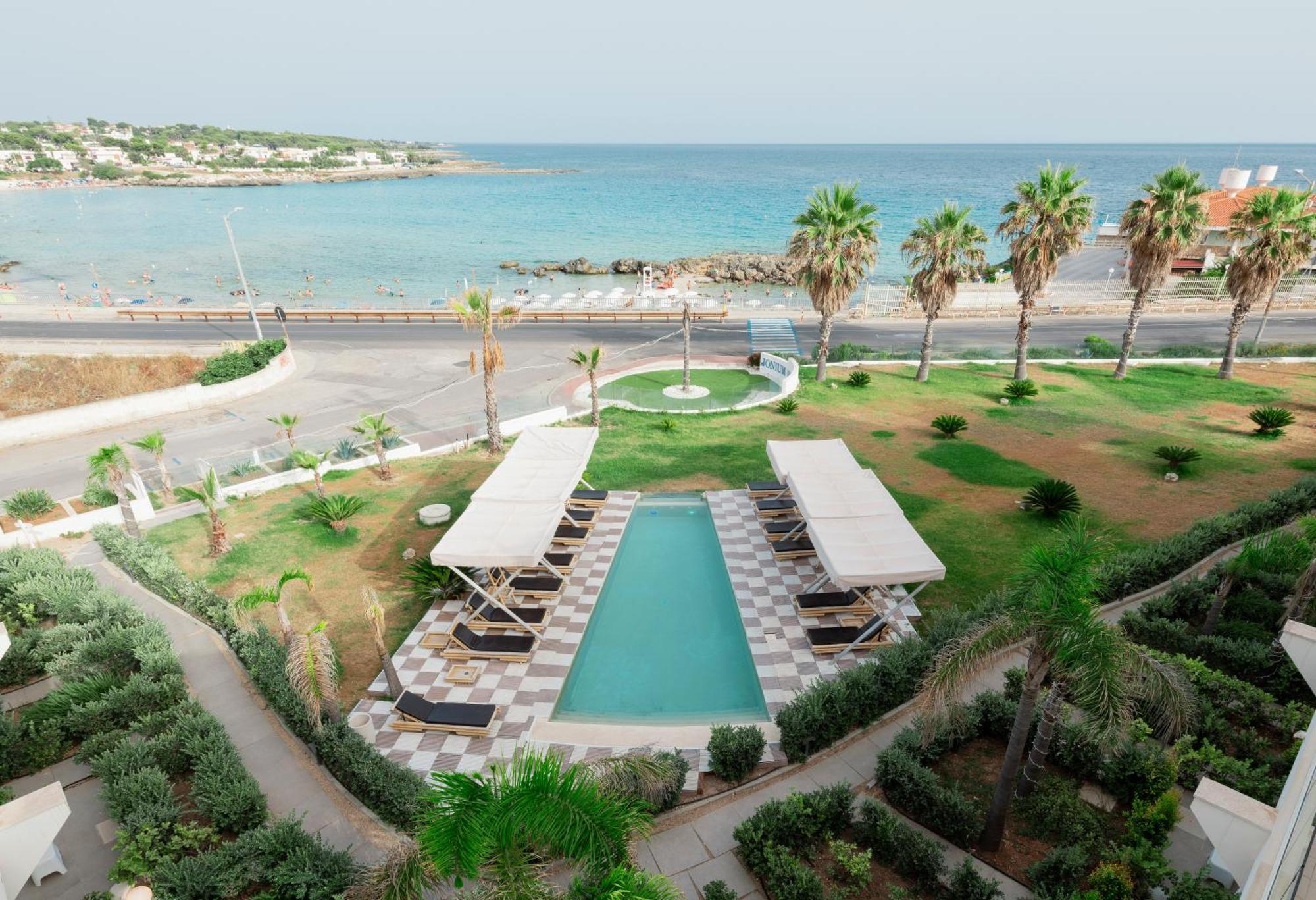 Jonium Hotel - Amazing Sea View And Swimming Pool Pulsano Exteriör bild